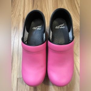 Pink Dansko size 38